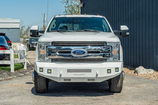 2017 Ford F-350 Super Duty Lariat ULTIMATE CREW CAB 4X4 / 6.7L / ONE TX OWNER | Dallas, TX | Rocky Mountain Truck Stop Dallas 2017 Ford F-350 Super Duty Lariat ULTIMATE CREW CAB 4X4 / 6.7L / ONE TX OWNER | Dallas, TX | Rocky Mountain Truck Stop Dallas