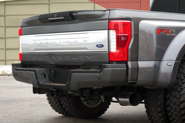 2017 Ford F-350 Super Duty Platinum | Carrollton, TX | Perfect Motorcars 2017 Ford F-350 Super Duty Platinum | Carrollton, TX | Perfect Motorcars