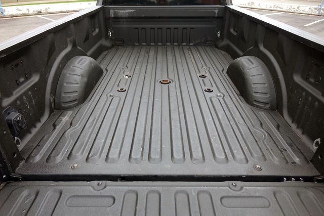 2017 Ford F-350 Super Duty Platinum | Carrollton, TX | Perfect Motorcars 2017 Ford F-350 Super Duty Platinum | Carrollton, TX | Perfect Motorcars