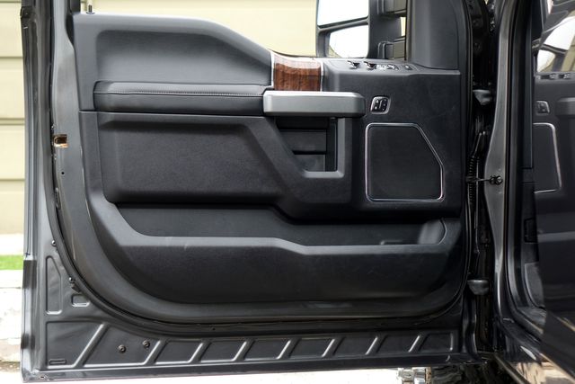 2017 Ford F-350 Super Duty Platinum | Carrollton, TX | Perfect Motorcars 2017 Ford F-350 Super Duty Platinum | Carrollton, TX | Perfect Motorcars
