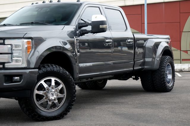 2017 Ford F-350 Super Duty Platinum | Carrollton, TX | Perfect Motorcars 2017 Ford F-350 Super Duty Platinum | Carrollton, TX | Perfect Motorcars