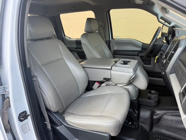 2017 Ford F-350 Super Duty XL Flatbed | Corpus Christi, TX | Discount Motor Company 2017 Ford F-350 Super Duty XL Flatbed | Corpus Christi, TX | Discount Motor Company