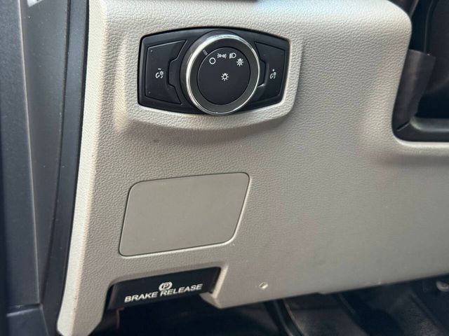 2017 Ford F-350 Super Duty XL 4x2 2dr Regular Cab 169 in. WB DRW Chassis | Houston, TX | Houston Auto Credit 2017 Ford F-350 Super Duty XL 4x2 2dr Regular Cab 169 in. WB DRW Chassis | Houston, TX | Houston Auto Credit