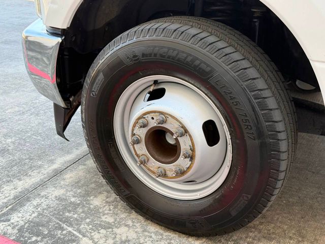 2017 Ford F-350 Super Duty XL 4x2 2dr Regular Cab 169 in. WB DRW Chassis | Houston, TX | Houston Auto Credit 2017 Ford F-350 Super Duty XL 4x2 2dr Regular Cab 169 in. WB DRW Chassis | Houston, TX | Houston Auto Credit