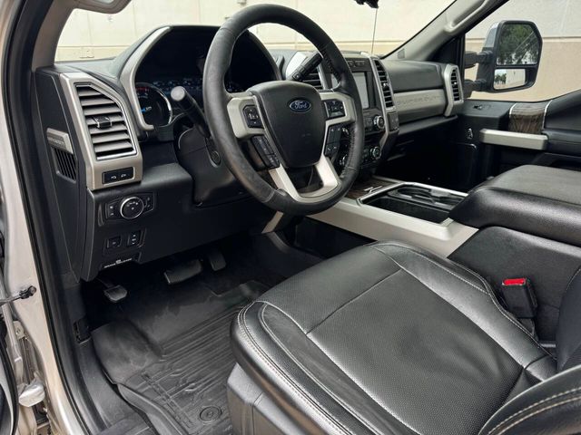 2017 Ford F-350 Super Duty Lariat 4x4 4dr Crew Cab 8 ft. LB SRW Pickup | Houston, TX | Houston Auto Credit 2017 Ford F-350 Super Duty Lariat 4x4 4dr Crew Cab 8 ft. LB SRW Pickup | Houston, TX | Houston Auto Credit