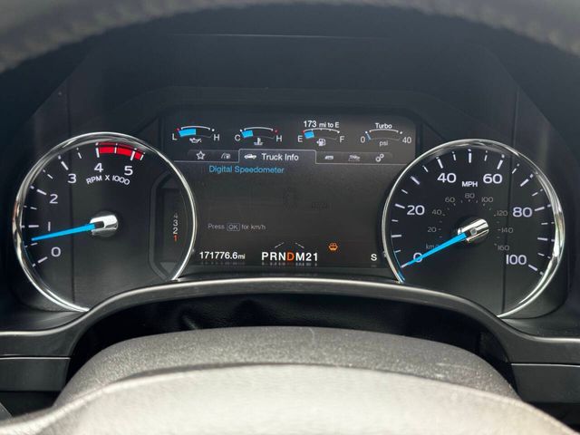 2017 Ford F-350 Super Duty Lariat 4x4 4dr Crew Cab 8 ft. LB SRW Pickup | Houston, TX | Houston Auto Credit 2017 Ford F-350 Super Duty Lariat 4x4 4dr Crew Cab 8 ft. LB SRW Pickup | Houston, TX | Houston Auto Credit