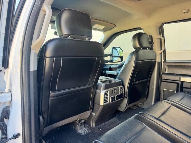 2017 Ford F-350 Super Duty Lariat 4x4 4dr Crew Cab 8 ft. LB DRW Pickup | Houston, TX | Houston Auto Credit 2017 Ford F-350 Super Duty Lariat 4x4 4dr Crew Cab 8 ft. LB DRW Pickup | Houston, TX | Houston Auto Credit