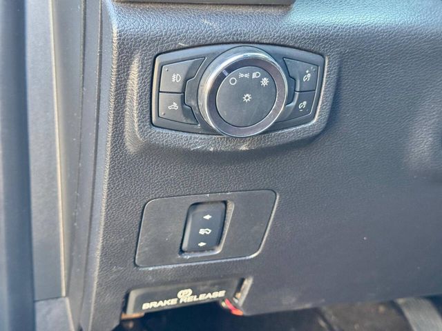 2017 Ford F-350 Super Duty Lariat 4x4 4dr Crew Cab 8 ft. LB DRW Pickup | Houston, TX | Houston Auto Credit 2017 Ford F-350 Super Duty Lariat 4x4 4dr Crew Cab 8 ft. LB DRW Pickup | Houston, TX | Houston Auto Credit