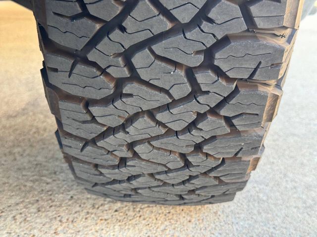 2017 Ford F-350 Super Duty Lariat 4x4 4dr Crew Cab 8 ft. LB DRW Pickup | Houston, TX | Houston Auto Credit 2017 Ford F-350 Super Duty Lariat 4x4 4dr Crew Cab 8 ft. LB DRW Pickup | Houston, TX | Houston Auto Credit