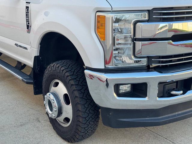 2017 Ford F-350 Super Duty Lariat 4x4 4dr Crew Cab 8 ft. LB DRW Pickup | Houston, TX | Houston Auto Credit