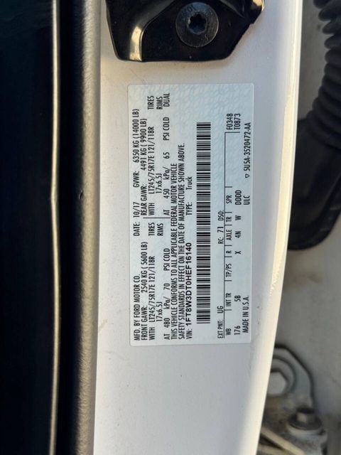 2017 Ford F-350 Super Duty Lariat 4x4 4dr Crew Cab 8 ft. LB DRW Pickup | Houston, TX | Houston Auto Credit