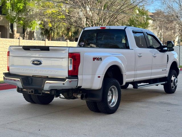 2017 Ford F-350 Super Duty Lariat 4x4 4dr Crew Cab 8 ft. LB DRW Pickup | Houston, TX | Houston Auto Credit