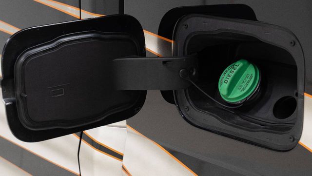 2017 Ford F-350 Super Duty Platinum 4x4 4dr Crew Cab 8 ft. LB DRW Pickup | Houston, TX | Houston Auto Credit