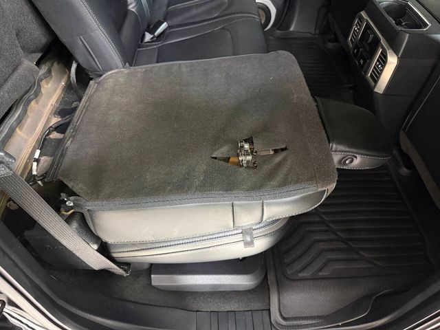 2017 Ford F-350 Super Duty Platinum 4x4 4dr Crew Cab 8 ft. LB DRW Pickup | Houston, TX | Houston Auto Credit 2017 Ford F-350 Super Duty Platinum 4x4 4dr Crew Cab 8 ft. LB DRW Pickup | Houston, TX | Houston Auto Credit