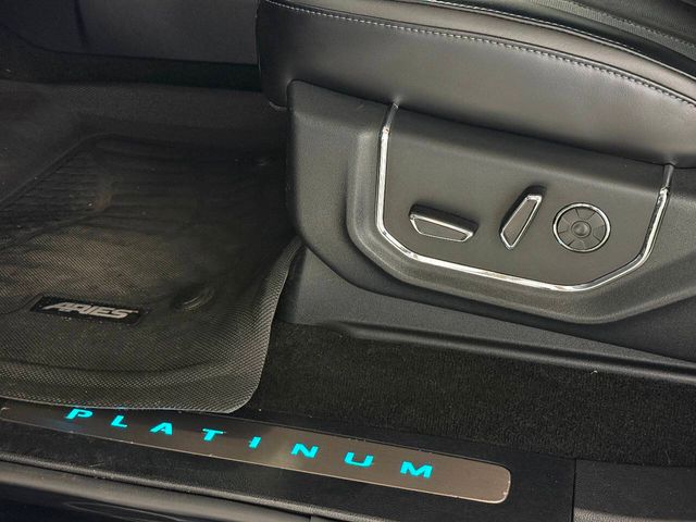 2017 Ford F-350 Super Duty Platinum 4x4 4dr Crew Cab 8 ft. LB DRW Pickup | Houston, TX | Houston Auto Credit 2017 Ford F-350 Super Duty Platinum 4x4 4dr Crew Cab 8 ft. LB DRW Pickup | Houston, TX | Houston Auto Credit