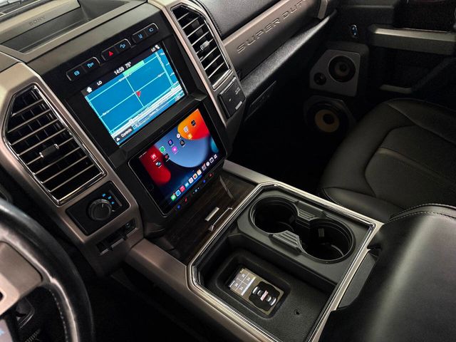 2017 Ford F-350 Super Duty Platinum 4x4 4dr Crew Cab 8 ft. LB DRW Pickup | Houston, TX | Houston Auto Credit