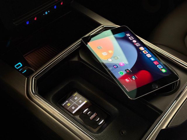 2017 Ford F-350 Super Duty Platinum 4x4 4dr Crew Cab 8 ft. LB DRW Pickup | Houston, TX | Houston Auto Credit 2017 Ford F-350 Super Duty Platinum 4x4 4dr Crew Cab 8 ft. LB DRW Pickup | Houston, TX | Houston Auto Credit