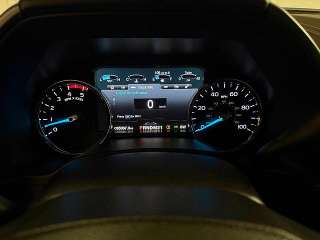 2017 Ford F-350 Super Duty Platinum 4x4 4dr Crew Cab 8 ft. LB DRW Pickup | Houston, TX | Houston Auto Credit