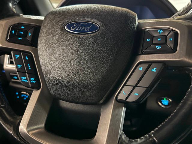 2017 Ford F-350 Super Duty Platinum 4x4 4dr Crew Cab 8 ft. LB DRW Pickup | Houston, TX | Houston Auto Credit