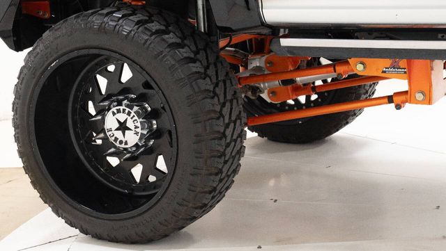 2017 Ford F-350 Super Duty Platinum 4x4 4dr Crew Cab 8 ft. LB DRW Pickup | Houston, TX | Houston Auto Credit