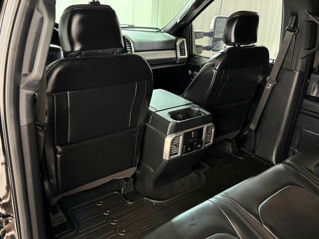 2017 Ford F-350 Super Duty Platinum 4x4 4dr Crew Cab 8 ft. LB DRW Pickup | Houston, TX | Houston Auto Credit 2017 Ford F-350 Super Duty Platinum 4x4 4dr Crew Cab 8 ft. LB DRW Pickup | Houston, TX | Houston Auto Credit