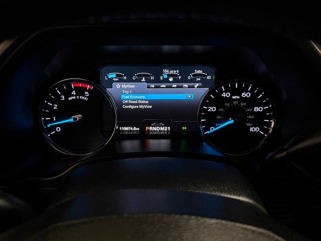 2017 Ford F-350 Super Duty Platinum 4x4 4dr Crew Cab 8 ft. LB DRW Pickup | Houston, TX | Houston Auto Credit