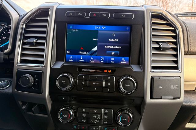 2017 Ford F-350 Super Duty Lariat | Roscoe, IL | Autoland Outlets 2017 Ford F-350 Super Duty Lariat | Roscoe, IL | Autoland Outlets