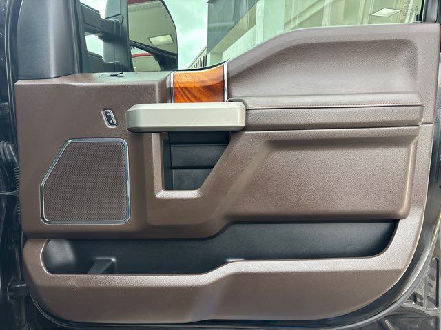 2017 Ford F-350 Super Duty King Ranch | San Antonio, TX | Clear Choice Automotive South 2017 Ford F-350 Super Duty King Ranch | San Antonio, TX | Clear Choice Automotive South