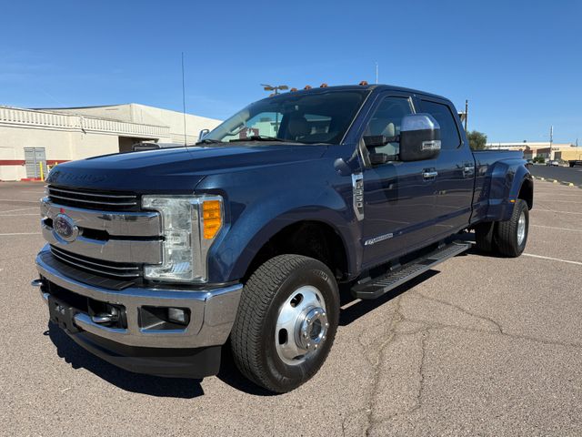 2017 Ford F-350 Super Duty Lariat
