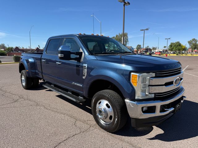2017 Ford F-350 Super Duty Lariat