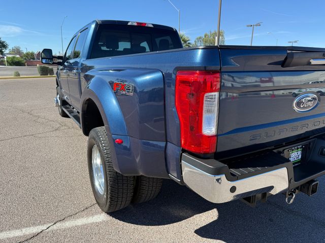 2017 Ford F-350 Super Duty Lariat