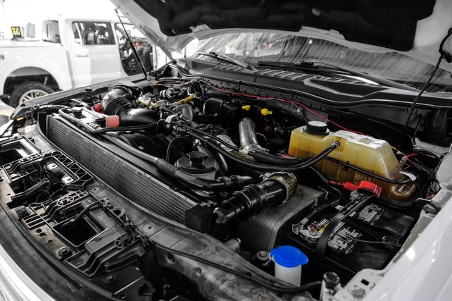 2017 Ford F-450 Super Duty Lariat Ultimate FX4 FabTech Lift 20" Fuel 38" R/T | Dallas, TX | East Dallas Diesel 2017 Ford F-450 Super Duty Lariat Ultimate FX4 FabTech Lift 20" Fuel 38" R/T | Dallas, TX | East Dallas Diesel