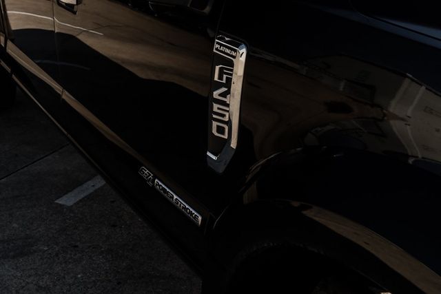 2017 Ford F-450 Super Duty Platinum DRW Heated/Cooled Memory Seats Moonroof 2017 Ford F-450 Super Duty Platinum DRW Heated/Cooled Memory Seats Moonroof