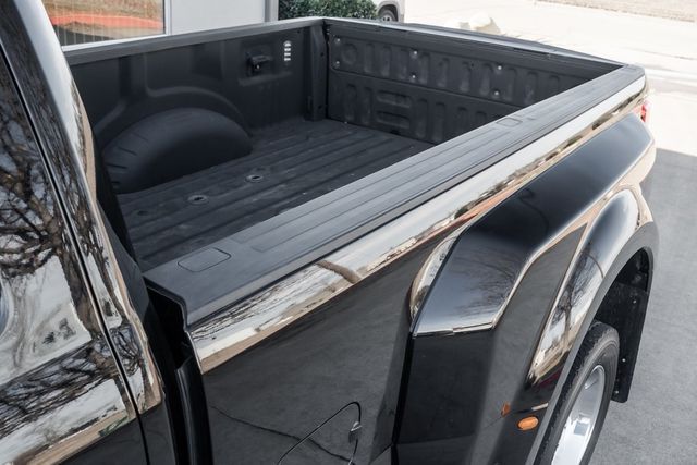 2017 Ford F-450 Super Duty Platinum DRW Heated/Cooled Memory Seats Moonroof 2017 Ford F-450 Super Duty Platinum DRW Heated/Cooled Memory Seats Moonroof