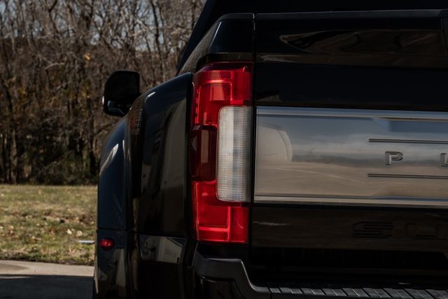 2017 Ford F-450 Super Duty Platinum DRW Heated/Cooled Memory Seats Moonroof 2017 Ford F-450 Super Duty Platinum DRW Heated/Cooled Memory Seats Moonroof