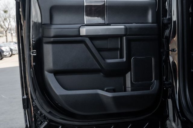 2017 Ford F-450 Super Duty Platinum DRW Heated/Cooled Memory Seats Moonroof 2017 Ford F-450 Super Duty Platinum DRW Heated/Cooled Memory Seats Moonroof