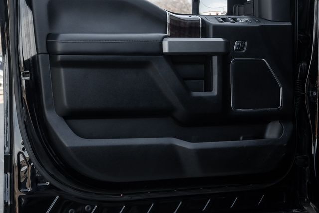 2017 Ford F-450 Super Duty Platinum DRW Heated/Cooled Memory Seats Moonroof 2017 Ford F-450 Super Duty Platinum DRW Heated/Cooled Memory Seats Moonroof