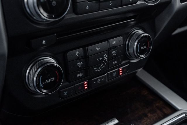 2017 Ford F-450 Super Duty Platinum DRW Heated/Cooled Memory Seats Moonroof 2017 Ford F-450 Super Duty Platinum DRW Heated/Cooled Memory Seats Moonroof