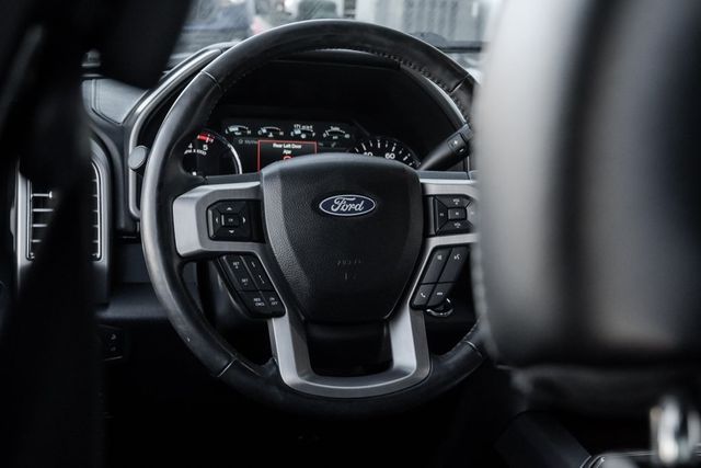 2017 Ford F-450 Super Duty Platinum DRW Heated/Cooled Memory Seats Moonroof 2017 Ford F-450 Super Duty Platinum DRW Heated/Cooled Memory Seats Moonroof