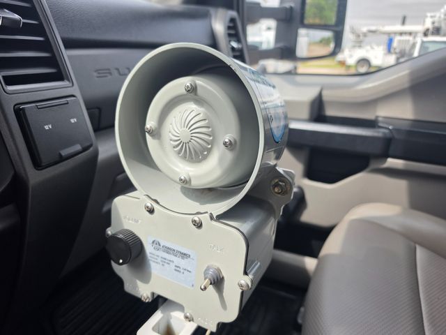 2017 Ford F-550 ALTEC AT235P PLACER TRUCK FIBER PLACER ALTEC BASKET | Irving, TX | Pinnacle Trucks Dallas 2017 Ford F-550 ALTEC AT235P PLACER TRUCK FIBER PLACER ALTEC BASKET | Irving, TX | Pinnacle Trucks Dallas