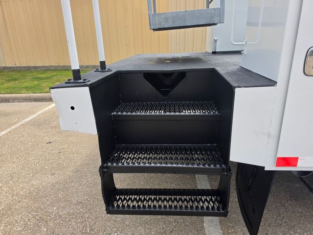 2017 Ford F-550 ALTEC AT235P PLACER TRUCK FIBER PLACER ALTEC BASKET | Irving, TX | Pinnacle Trucks Dallas 2017 Ford F-550 ALTEC AT235P PLACER TRUCK FIBER PLACER ALTEC BASKET | Irving, TX | Pinnacle Trucks Dallas