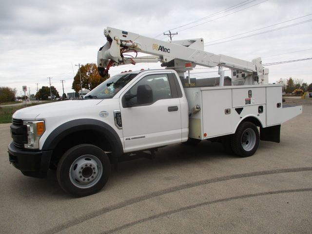 2017 Ford F-550 BUCKET TRUCK 92K MILES