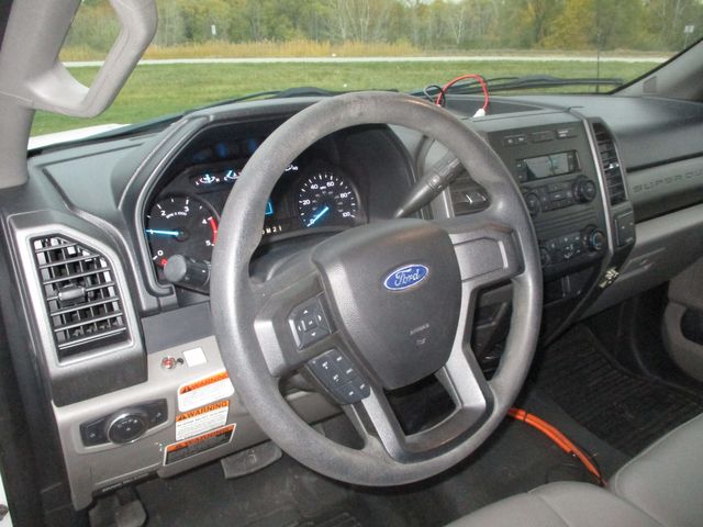 2017 Ford F-550 BUCKET TRUCK 92K MILES