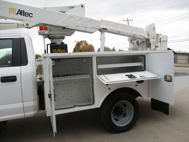 2017 Ford F-550 BUCKET TRUCK 92K MILES