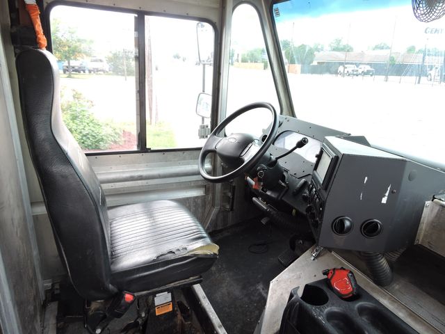 2017 Ford F-59 P1200 Step-Van