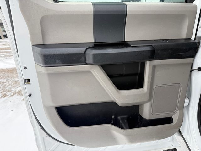 2017 Ford F350 DIESEL 4x4 Utility Bed | Canton, Ohio | Ohio Auto Warehouse LLC 2017 Ford F350 DIESEL 4x4 Utility Bed | Canton, Ohio | Ohio Auto Warehouse LLC