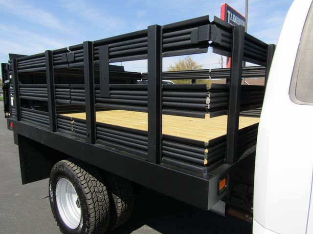 2017 Ford F350 10' Stake Body Truck 2wd with Lift Gate 2017 Ford F350 10' Stake Body Truck 2wd with Lift Gate