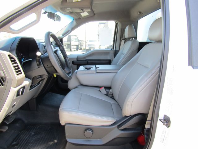 2017 Ford F450 12' Box Truck 2wd with Lift Gate