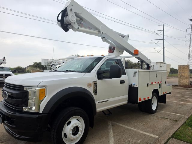 2017 Ford F550 4X4 45FT ETI BUCKET TRUCK ETI ETC40IH TELESCOPING AND ARTICULATING BUCKET | Irving, TX | Pinnacle Trucks