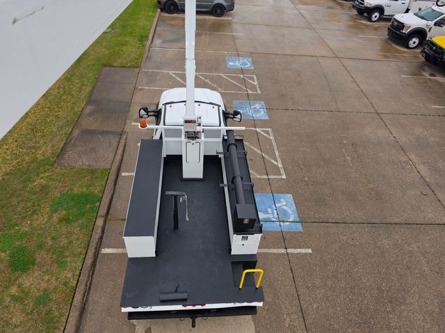2017 Ford F550 4X4 45FT ETI BUCKET TRUCK ETI ETC40IH TELESCOPING AND ARTICULATING BUCKET | Irving, TX | Pinnacle Trucks